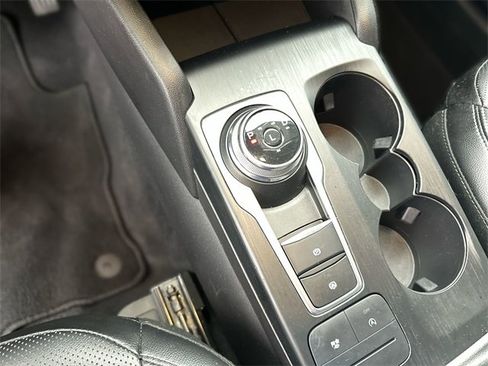 Certified 2022 Ford Escape SEL image 21