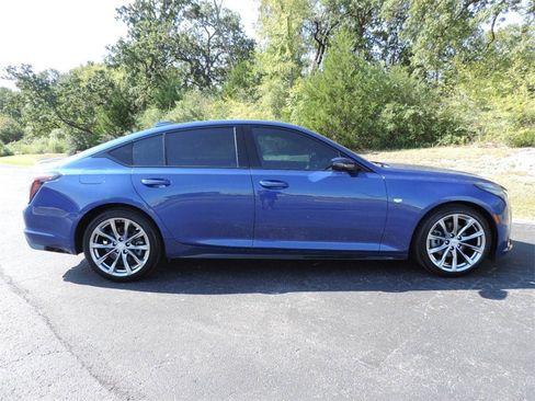 Certified 2025 Cadillac CT5 Sport image 4