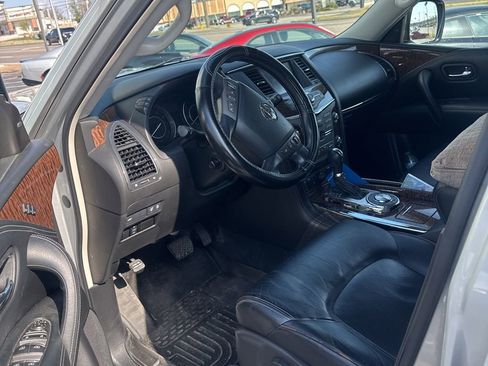 Used 2020 Nissan Armada SL w/ Premium Package image 9