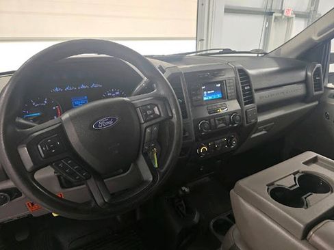 Used 2019 Ford F550 4x4 Crew Cab Super Duty image 13