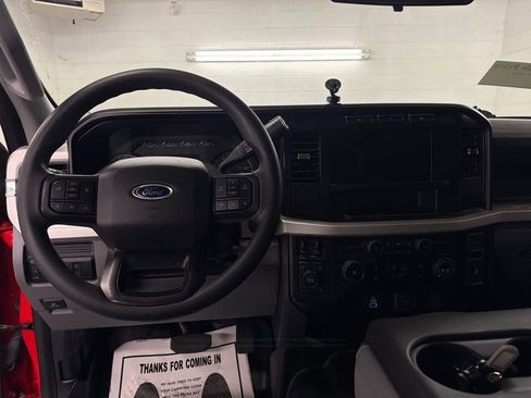 Used 2023 Ford F250 XL w/ STX Appearance Package image 8