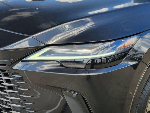 Certified 2024 Lexus RX 350 FWD w/ Convenience Package image 9