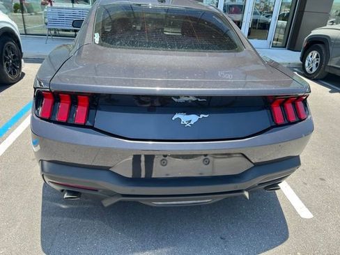 Used 2024 Ford Mustang Coupe RWD image 7