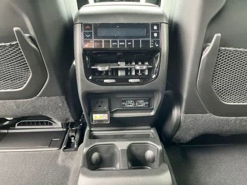 New 2025 Jeep Grand Cherokee L Overland w/ Luxury Tech Group IV image 28