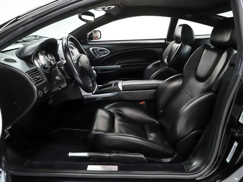Used 2003 Aston Martin Vanquish image 32