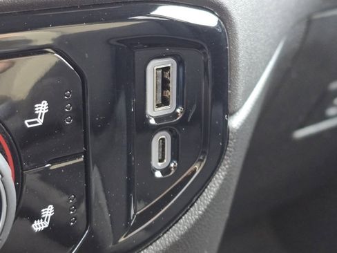 Used 2025 Chevrolet Silverado 3500 LT w/ Trail Boss Package image 8