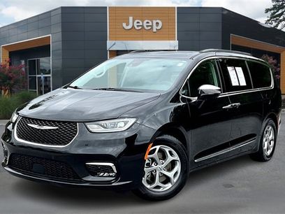 Used 2022 Chrysler Pacifica Limited