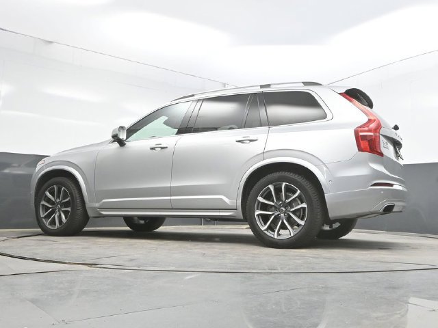 Used 2018 Volvo XC90 T6 Momentum w/ Convenience Package AWD/4WD image 44