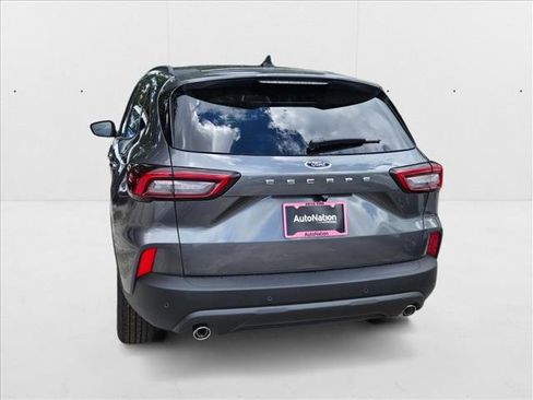 New 2025 Ford Escape SE image 8