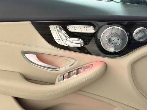 Used 2021 Mercedes-Benz C 300 4MATIC Cabriolet image 21