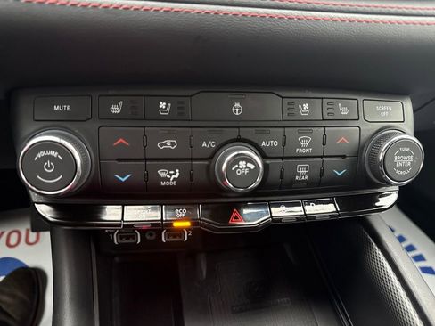 Certified 2023 Dodge Durango R/T image 27