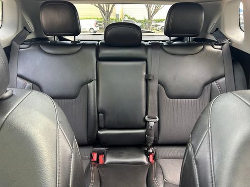 Used 2022 Jeep Compass Trailhawk w/ Sun and Sound Group AWD/4WD image 14