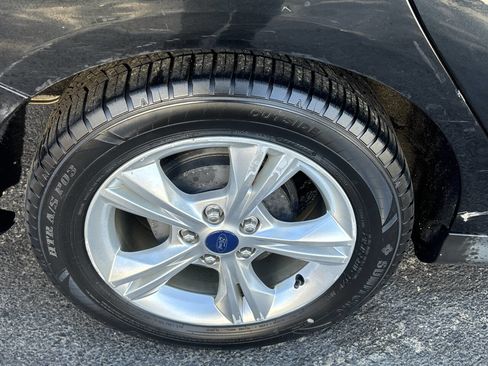 Used 2013 Ford Focus SE image 22