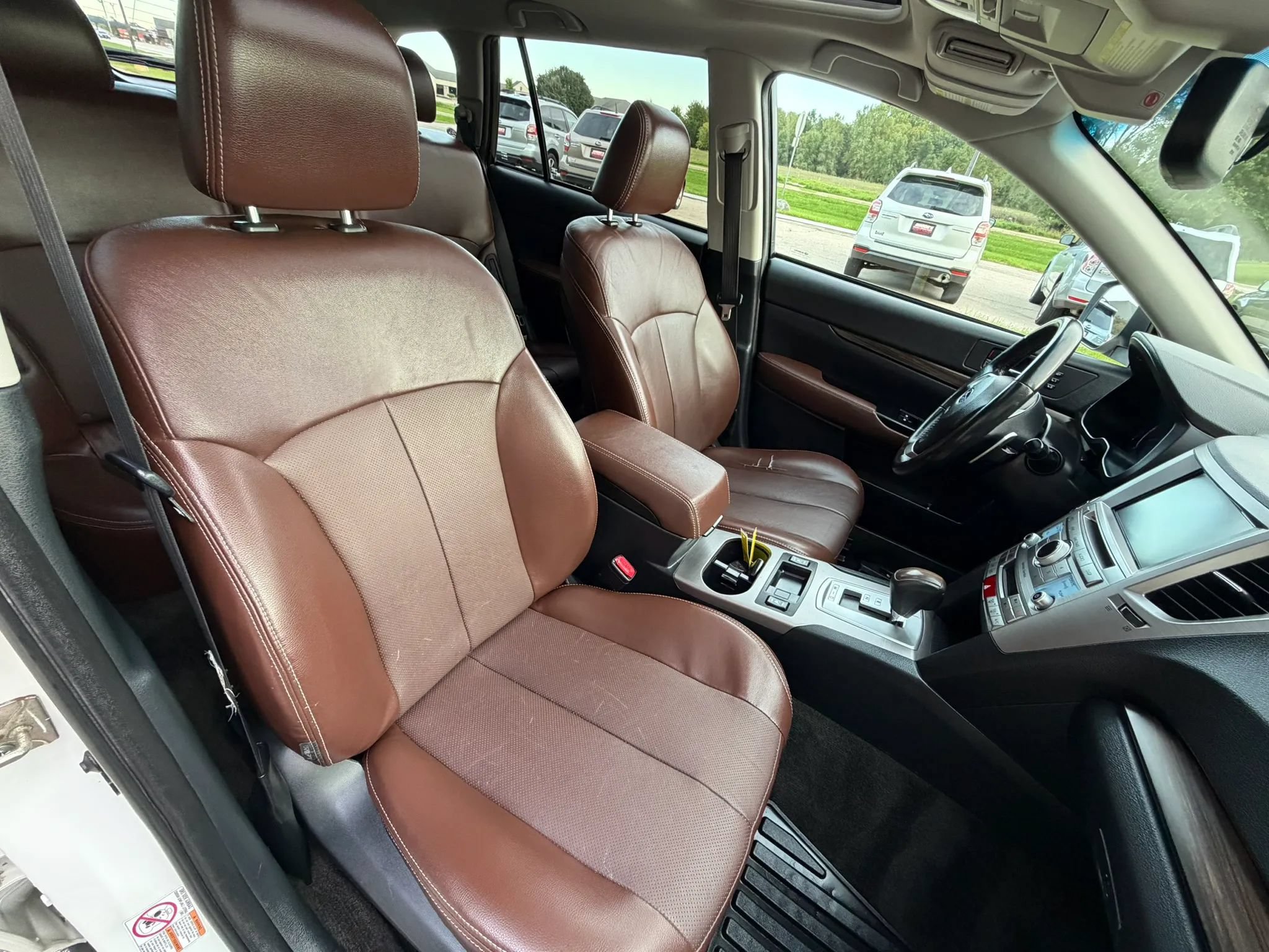 Used 2014 Subaru Outback 2.5i Limited AWD/4WD image 15