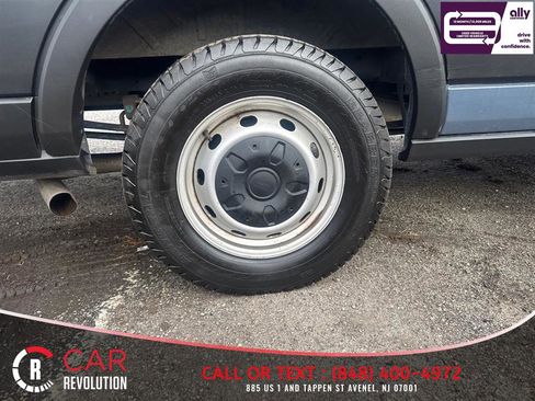 Used 2021 Ford Transit 250 148 High Roof Extended w/ Parcel Delivery Package image 50