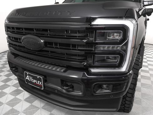 Used 2026 Ford F250 Platinum w/ Platinum Plus Package AWD/4WD image 33