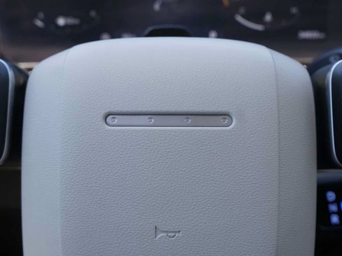 Used 2024 Hyundai Santa Fe Calligraphy FWD image 14