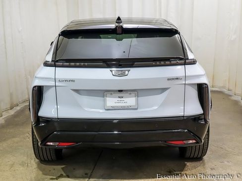 New 2026 Cadillac Lyriq Signature Sport image 5