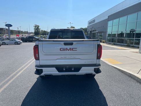 Used 2019 GMC Sierra 1500 Denali w/ Technology Package AWD/4WD image 4