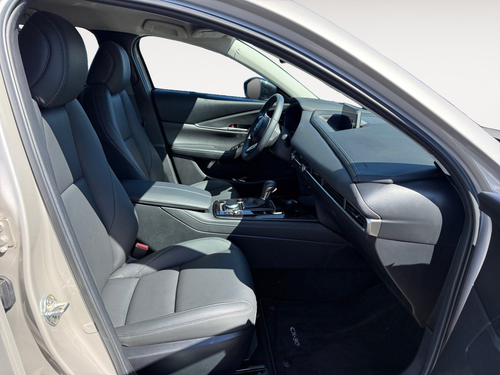 Certified 2024 MAZDA CX-30 AWD 2.5 S w/ Select Sport Pkg image 19