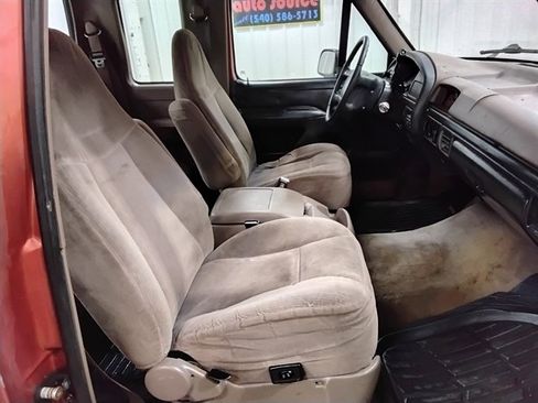 Used 1994 Ford F150 XL image 14