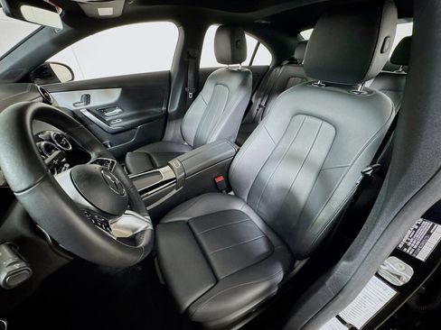 Used 2025 Mercedes-Benz CLA 250 4MATIC image 13