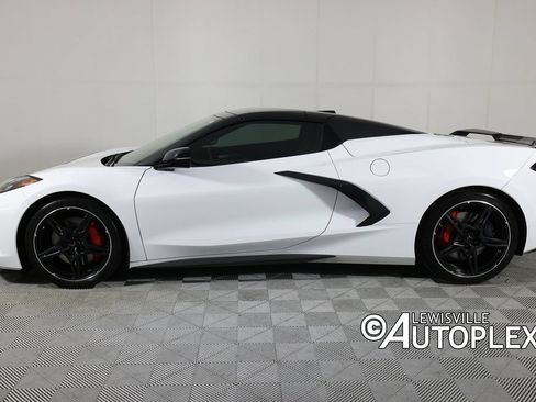 Used 2020 Chevrolet Corvette Stingray Premium Conv w/ 3LT Preferred Equipment Group RWD image 11