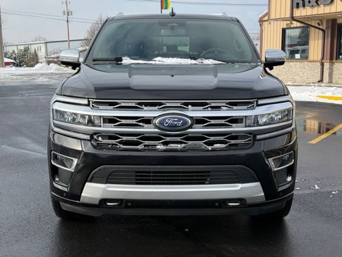Used 2022 Ford Expedition Max Platinum image 3