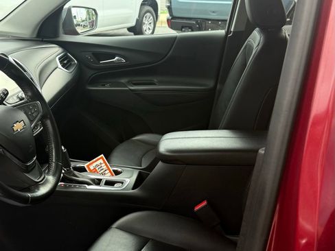 Used 2019 Chevrolet Equinox Premier FWD image 34