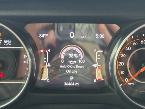Used 2023 Jeep Gladiator Overland AWD/4WD image 49