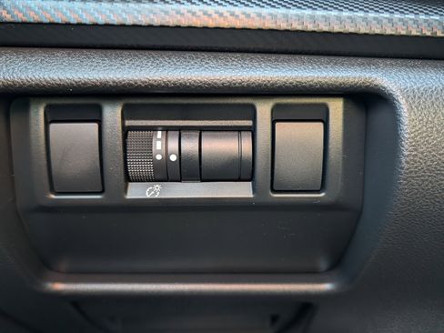 Certified 2024 Subaru Crosstrek 2.0i image 26