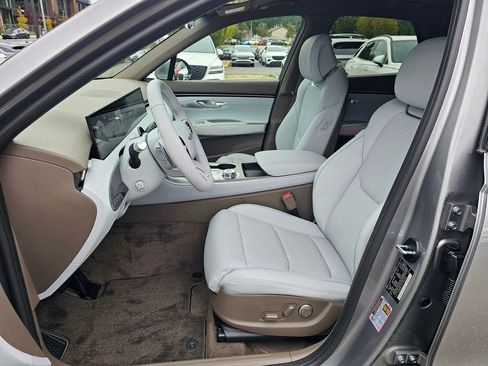 New 2026 Genesis GV70 2.5T Advanced image 21