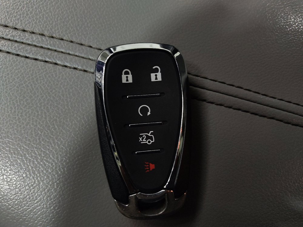 Used 2020 Chevrolet Malibu LT FWD image 32