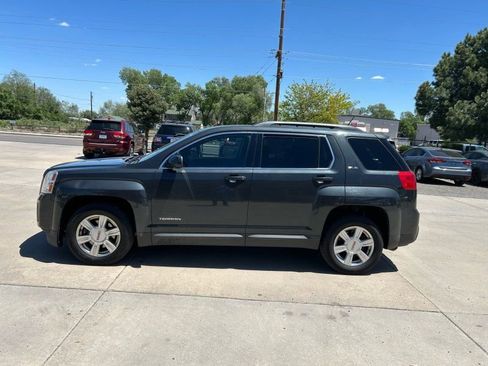 Used 2014 GMC Terrain SLE image 4