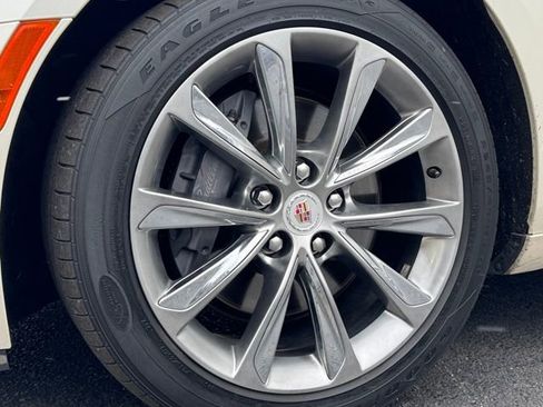 Used 2013 Cadillac XTS Luxury w/ Driver Awareness Package image 29