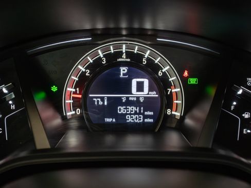 Used 2019 Honda CR-V LX image 10