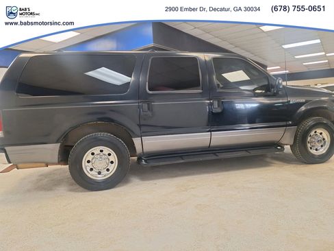 Used 2003 Ford Excursion XLT image 27