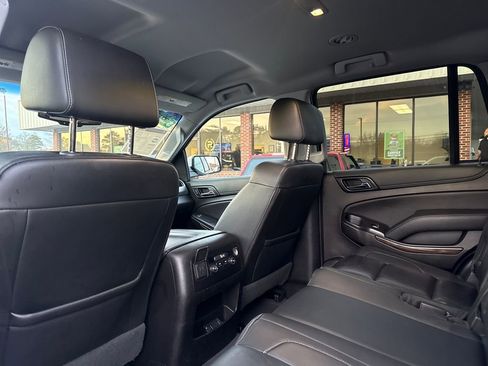 Used 2019 Chevrolet Tahoe LT image 16
