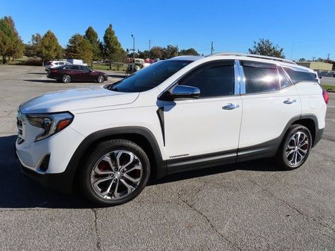 Used 2018 GMC Terrain SLT image 14