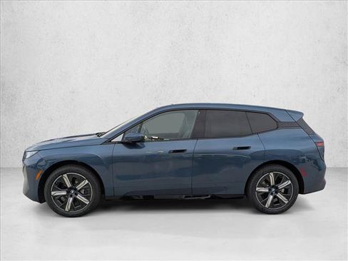 Used 2026 BMW iX xDrive45 AWD/4WD image 5