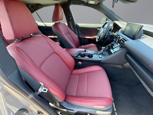 Used 2025 Lexus IS 350 F Sport RWD image 16