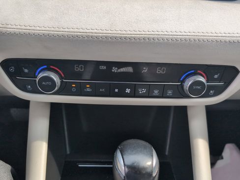 Used 2018 MAZDA MAZDA6 Signature image 24