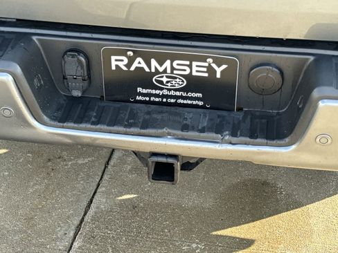 Used 2020 Chevrolet Colorado Z71 image 31