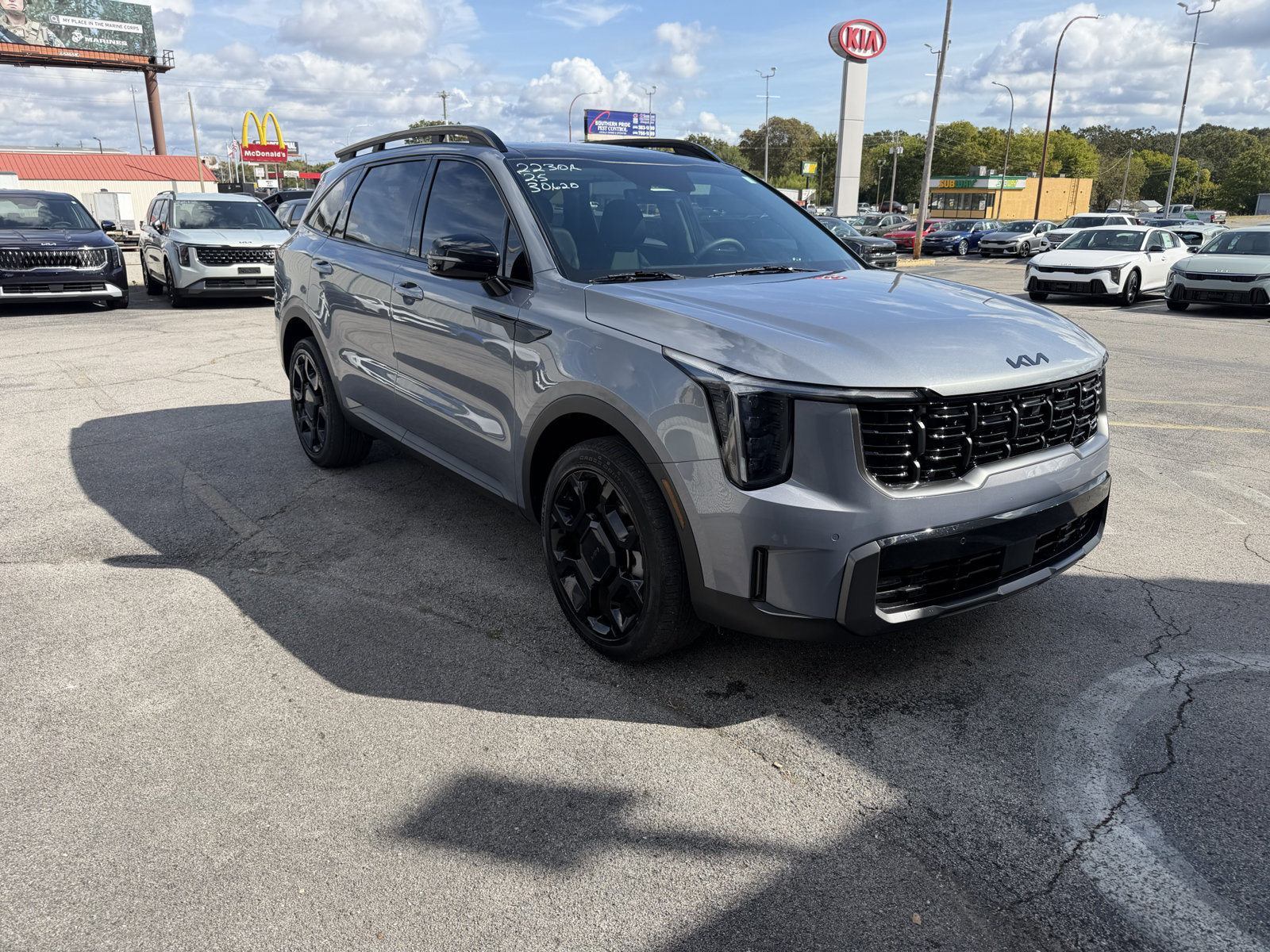 Used 2025 Kia Sorento X-Line EX AWD/4WD image 6
