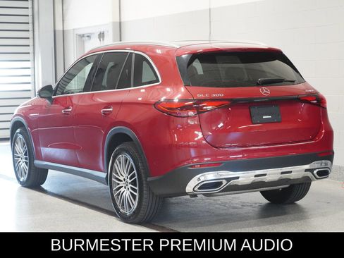 Used 2024 Mercedes-Benz GLC 300 4MATIC image 4