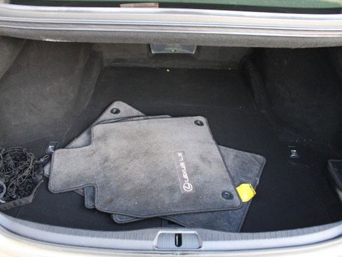 Used 2017 Lexus LS 460 image 7