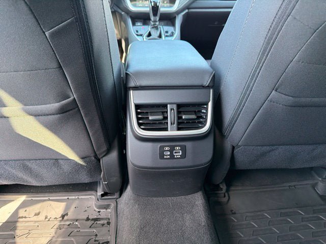 Used 2024 Subaru Outback Premium AWD/4WD image 21