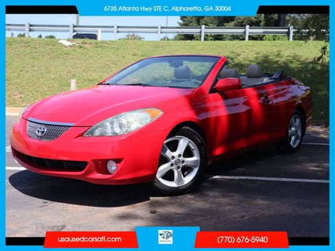 Used 2004 Toyota Solara SLE FWD image 1