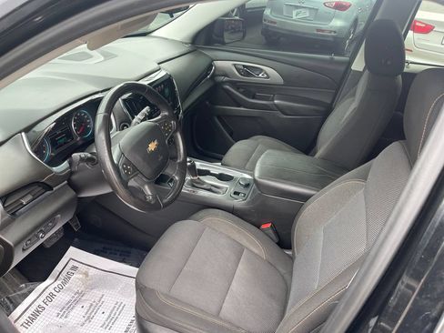 Used 2018 Chevrolet Traverse LT w/ LPO, Cargo Package AWD/4WD image 10