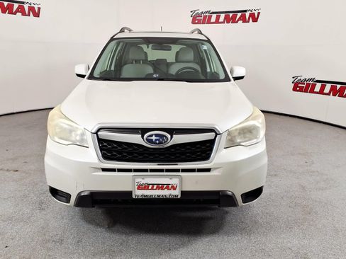 Used 2015 Subaru Forester 2.5i Premium AWD/4WD image 2